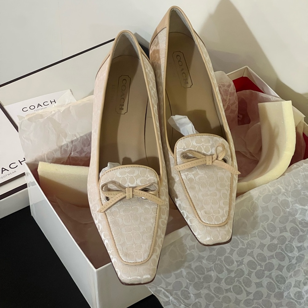 Coach Women's Marcella Shoes Beige & White